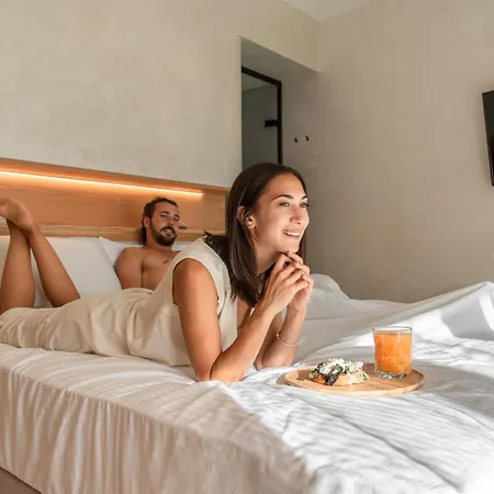 Esperanto Seafront Suites Nea Kydonia  Room photo